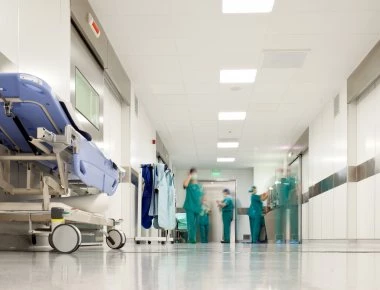 Ρωσία: Υδραυλικός παρίστανε τον γυναικολόγο κι έκανε εξετάσεις σε κόσμο (φωτό)